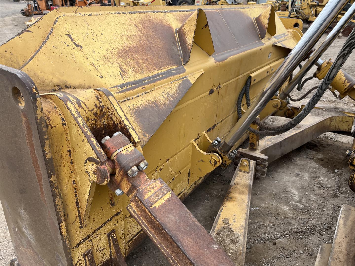 ./imagenes/INVOICE/2019/16116/TOPADOR FRONTAL CATERPILLAR D6T XL (31).JPG